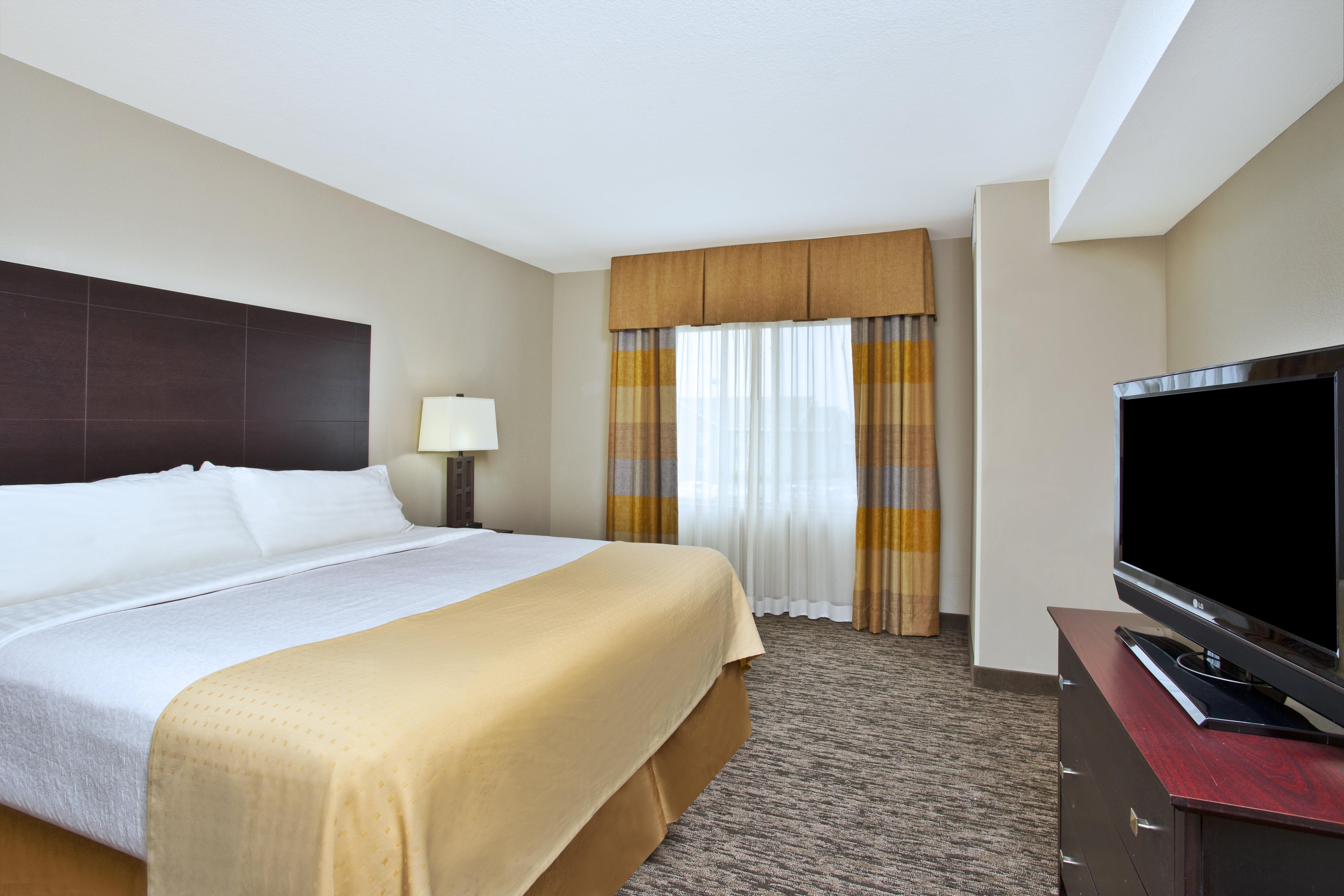 Holiday Inn & Suites Green Bay Stadium By Ihg Exterior photo