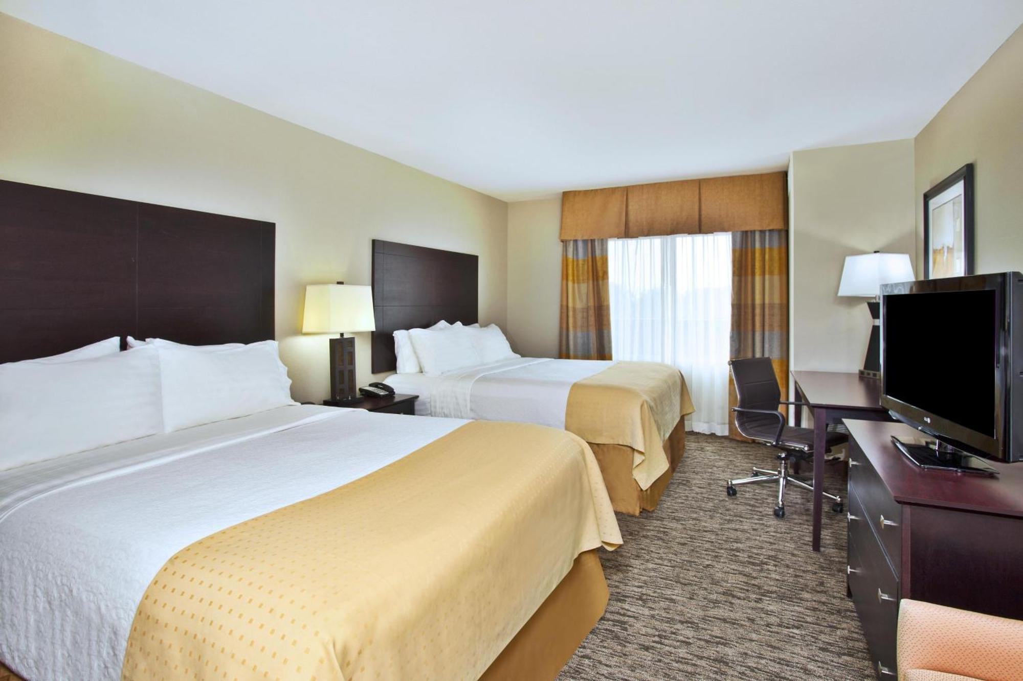 Holiday Inn & Suites Green Bay Stadium By Ihg Exterior photo