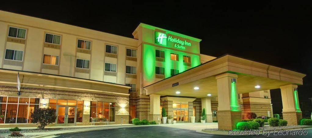 Holiday Inn & Suites Green Bay Stadium By Ihg Exterior photo